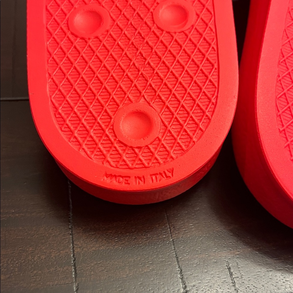 Adidas Adilette Slides Shoes Sandals JR3619 Made in Italy red Mens Size 11 - Picture 10 of 16